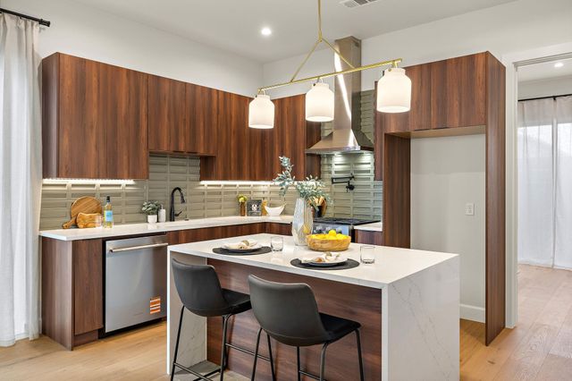 7812 Hardy DR 3, Austin, TX 78757