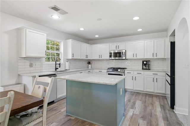 233 E Skyline View, Dallas, GA 30157