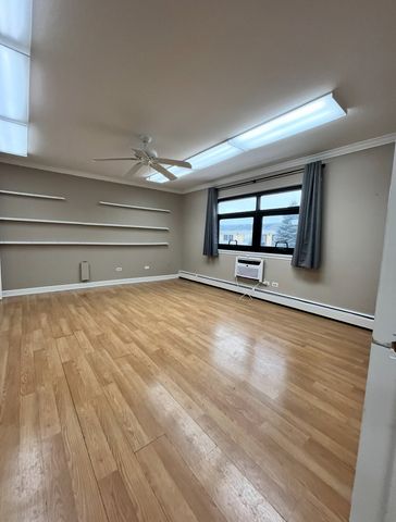 1545 Waukegan Road 2-8, Glenview, IL 60025