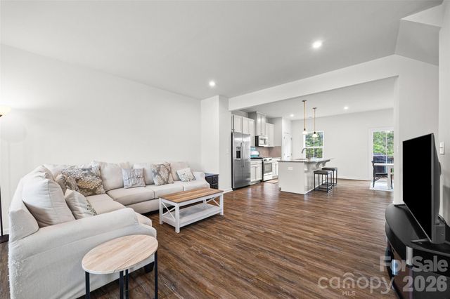 2605 Grantham Place Drive, Fort Mill, SC 29715