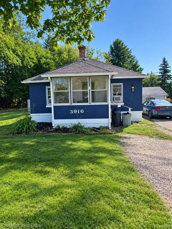 3916 Mackinaw Street, Saginaw, MI 48602