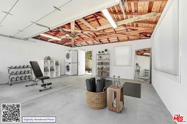 2050 Walgrove Avenue, Los Angeles, CA 90066