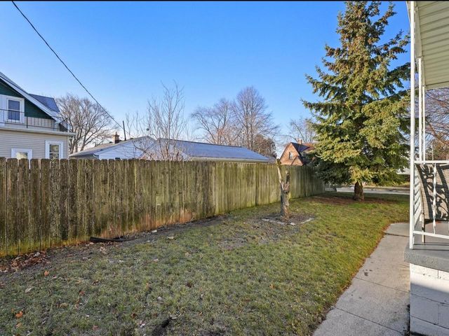 2317 S 9th STREET, Sheboygan, WI 53081