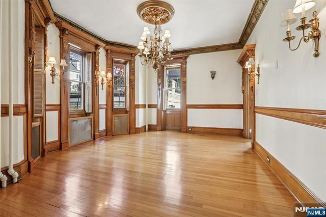 7722 Broadway, North Bergen, NJ 07047