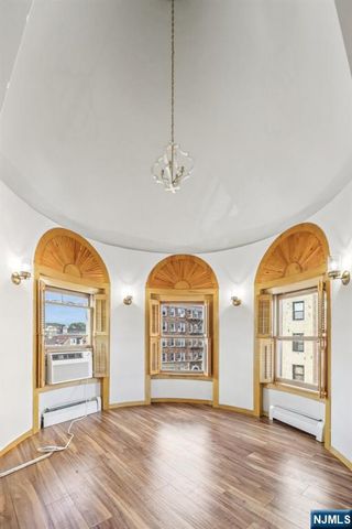 7722 Broadway, North Bergen, NJ 07047