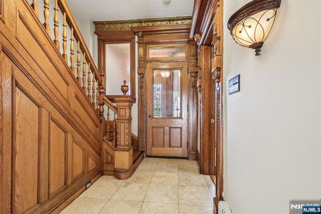 7722 Broadway, North Bergen, NJ 07047