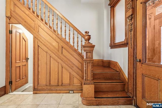 7722 Broadway, North Bergen, NJ 07047