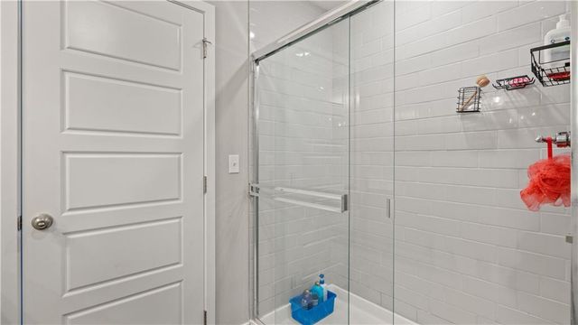 3813 SW Maryville Place, Lee's Summit, MO 64082