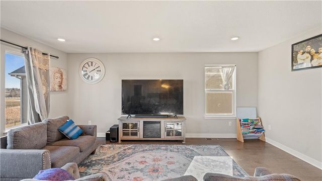 3813 SW Maryville Place, Lee's Summit, MO 64082