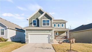 3813 SW Maryville Place, Lee's Summit, MO 64082