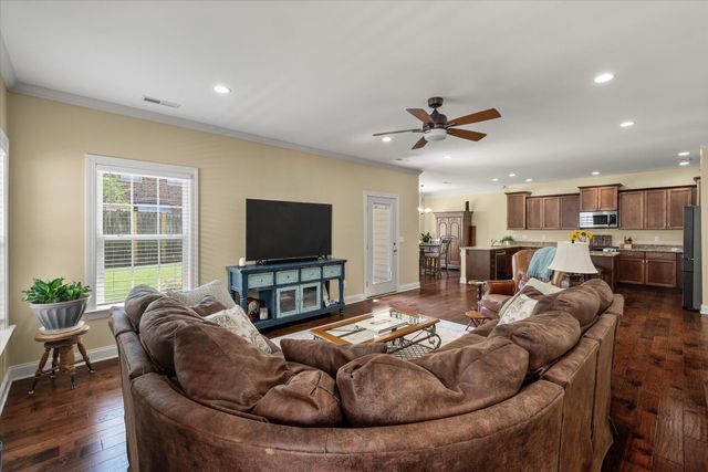 1904 Chestnut Oak Lane, Charleston, SC 29414