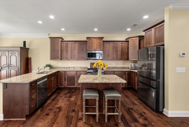 1904 Chestnut Oak Lane, Charleston, SC 29414