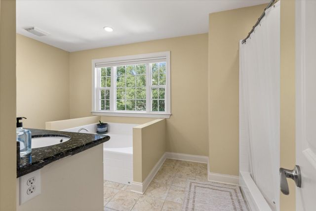 1904 Chestnut Oak Lane, Charleston, SC 29414