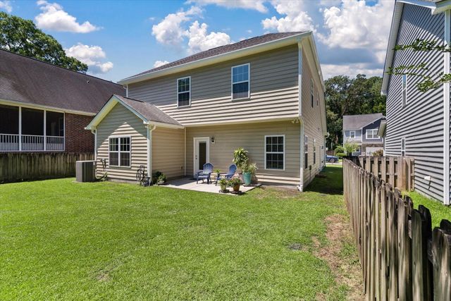 1904 Chestnut Oak Lane, Charleston, SC 29414