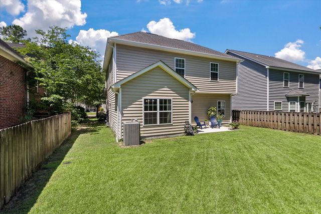 1904 Chestnut Oak Lane, Charleston, SC 29414