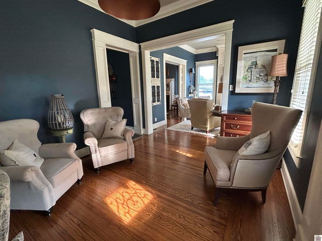 1208 Shelby McCallum Dr, Benton, KY 42025