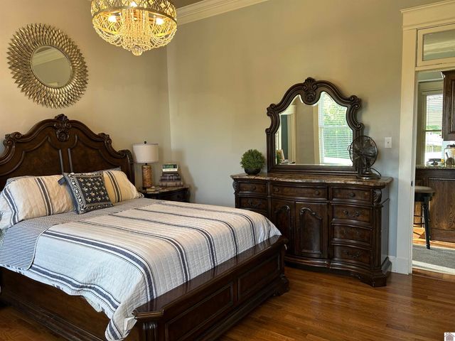 1208 Shelby McCallum Dr, Benton, KY 42025