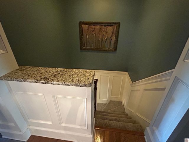 1208 Shelby McCallum Dr, Benton, KY 42025