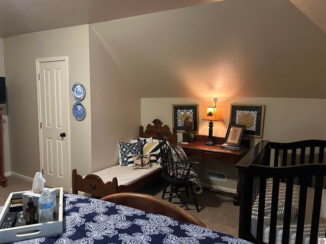 1208 Shelby McCallum Dr, Benton, KY 42025