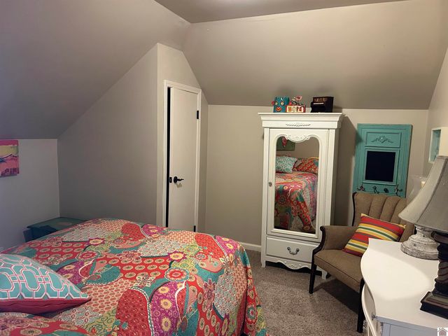 1208 Shelby McCallum Dr, Benton, KY 42025