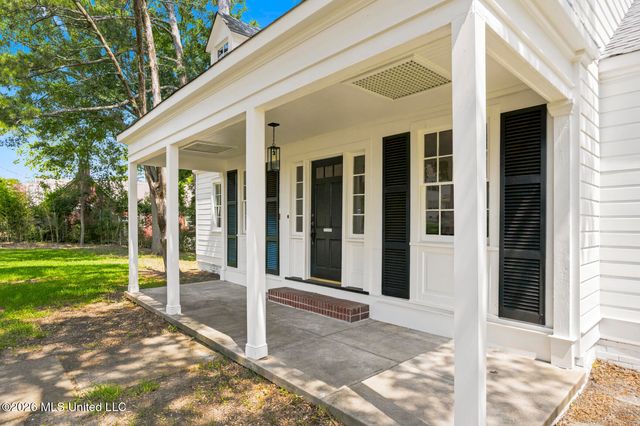 1224 E Fortification Street, Jackson, MS 39202