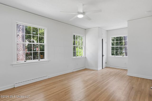 1224 E Fortification Street, Jackson, MS 39202