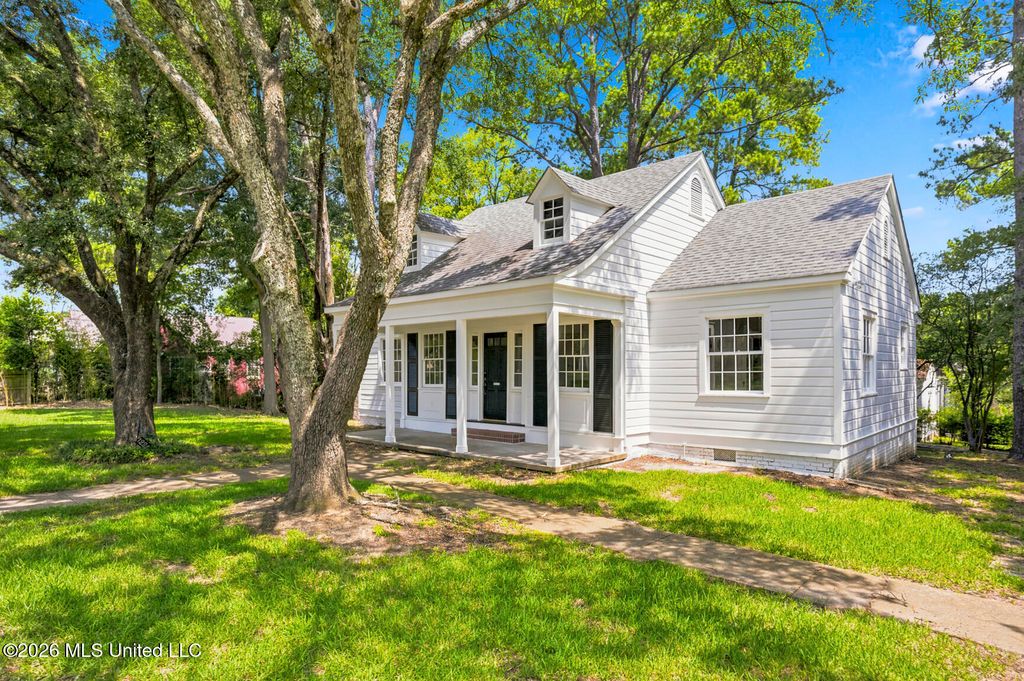 1224 E Fortification Street, Jackson, MS 39202
