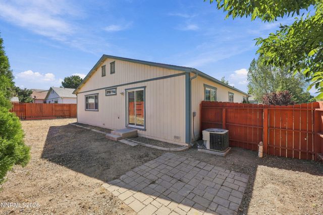 17743 Fossil Court, Reno, NV 89508