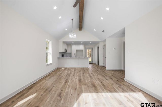 443 Harmony St., Tyler, TX 75702