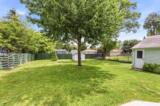 8519 Stevens Avenue S, Bloomington, MN 55420