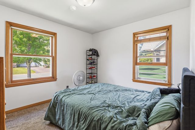 8519 Stevens Avenue S, Bloomington, MN 55420