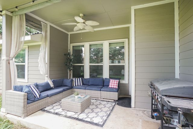 10309 Hoot Owl, Schertz, TX 78154