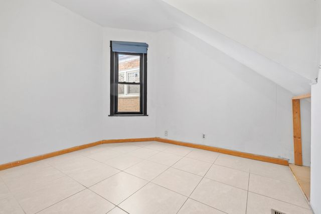 450 W 29th Street, Chicago, IL 60616