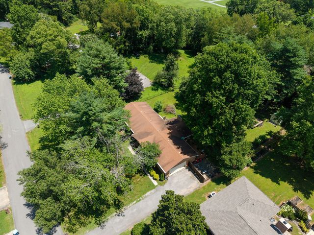3524 Castlewood Ct, Murfreesboro, TN 37128