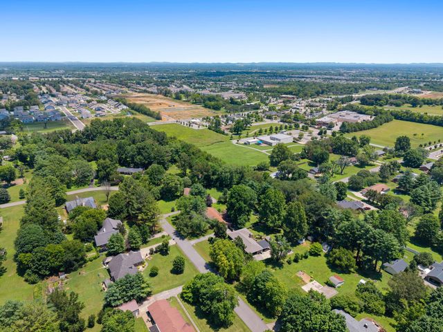 3524 Castlewood Ct, Murfreesboro, TN 37128