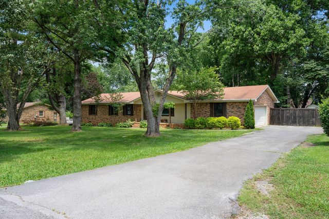 3524 Castlewood Ct, Murfreesboro, TN 37128
