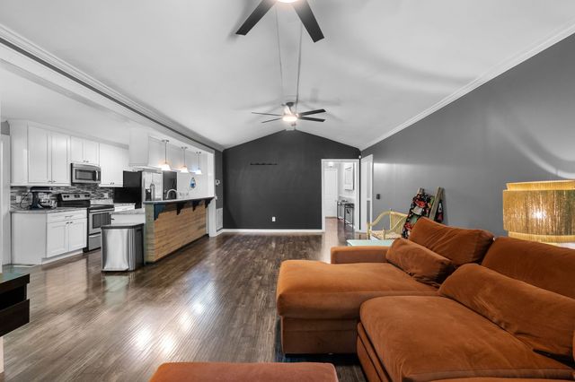 3524 Castlewood Ct, Murfreesboro, TN 37128