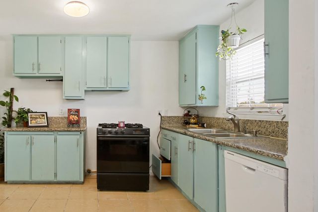 2248 Marconi Ave, Sacramento, CA 95821