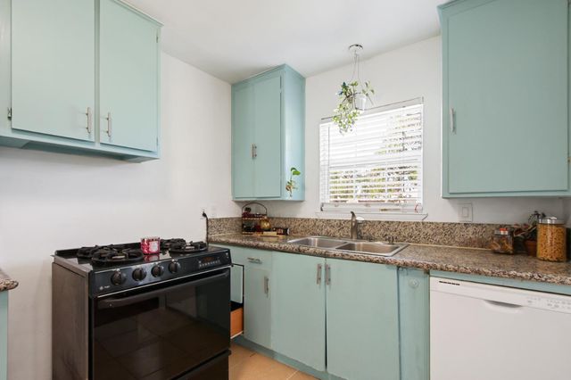 2248 Marconi Ave, Sacramento, CA 95821