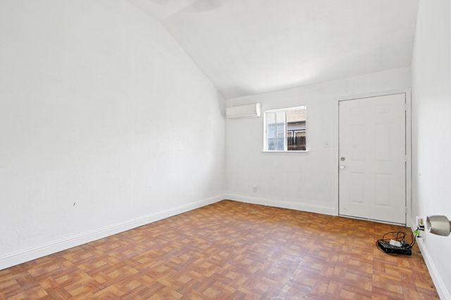 2248 Marconi Ave, Sacramento, CA 95821