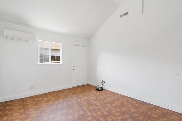 2248 Marconi Ave, Sacramento, CA 95821