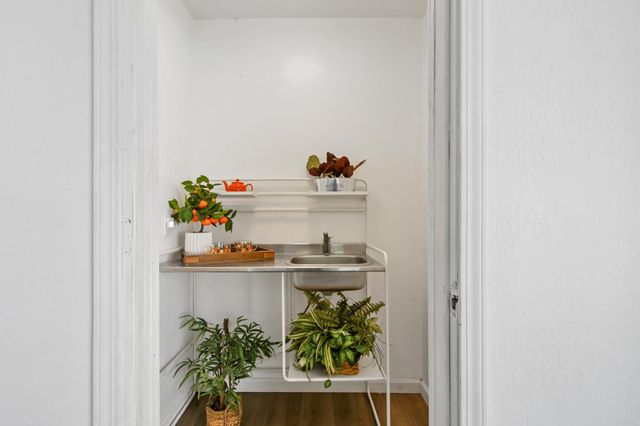 2248 Marconi Ave, Sacramento, CA 95821