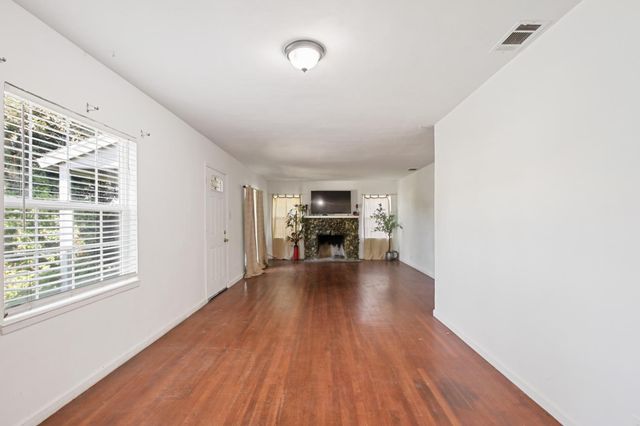 2248 Marconi Ave, Sacramento, CA 95821