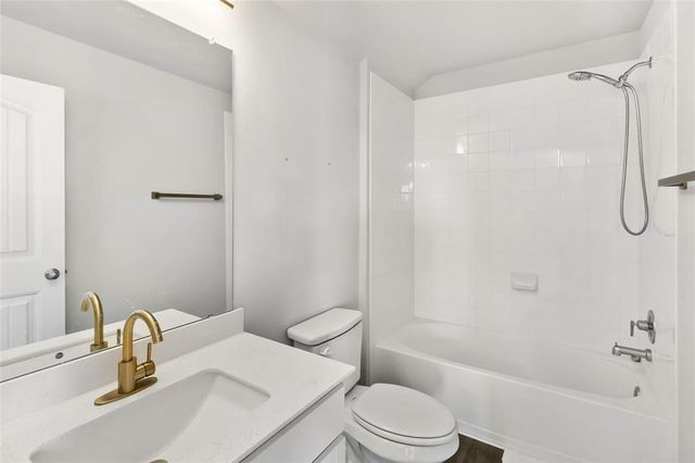 226 Coralbean DR, Kyle, TX 78640