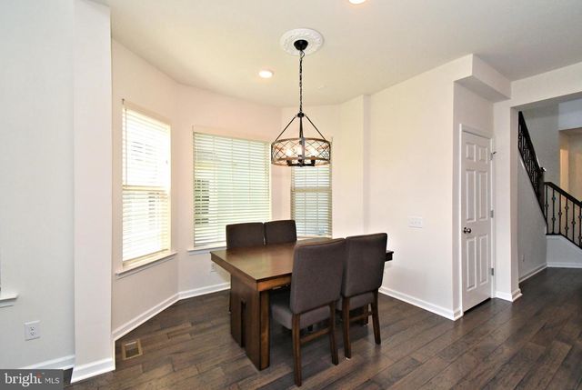 442 SANCTUARY CT, North Wales, PA 19454