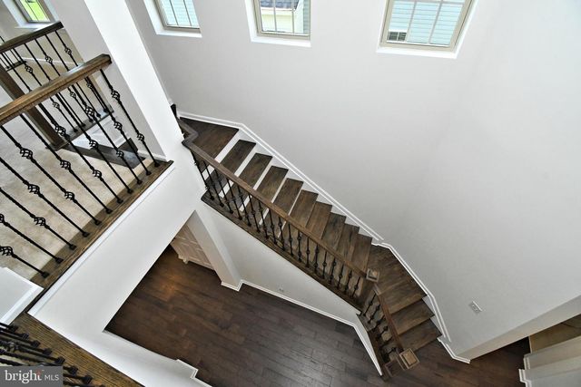 442 SANCTUARY CT, North Wales, PA 19454