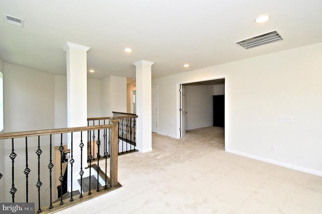 442 SANCTUARY CT, North Wales, PA 19454