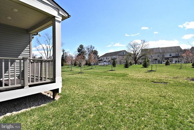 442 SANCTUARY CT, North Wales, PA 19454