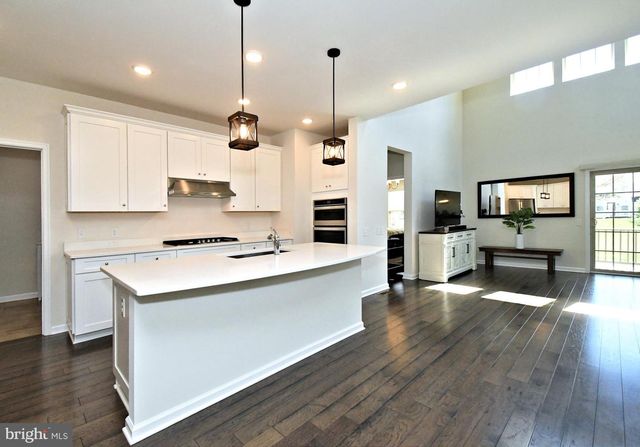 442 SANCTUARY CT, North Wales, PA 19454