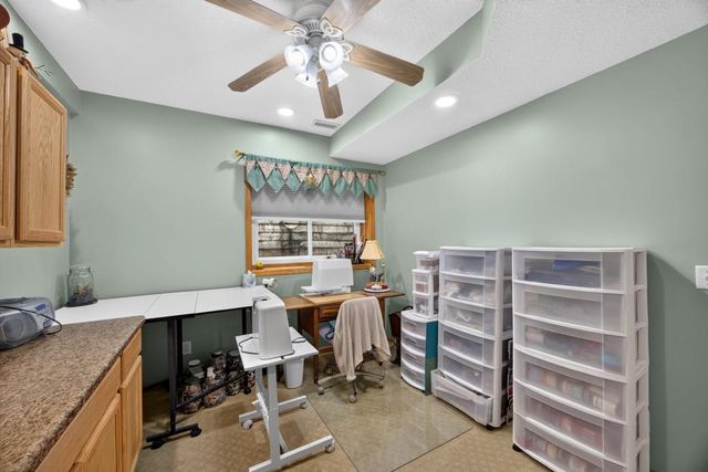 1008 Golfers Court SE, Rochester, MN 55904
